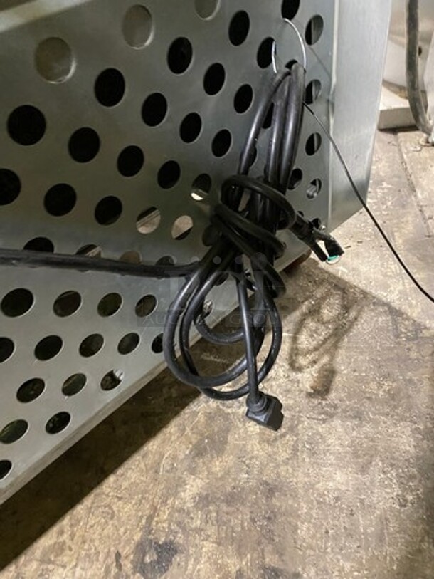 2016 Leader Commercial Refrigerated Pizza Prep Table! With Marble Top! With 3 Door Storage Space Underneath! All Stainless Steel! On Casters! Model: DR72SC SN: PZ04M2508 115V 60HZ 1 Phase - Image 10 of 10