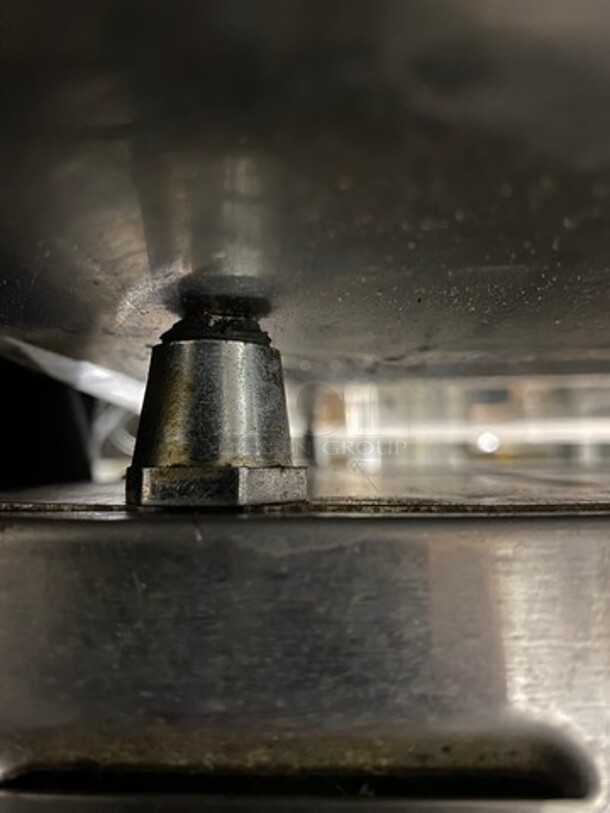 Star Pro Max Commercial Countertop Panini/Sandwich Grill! With Flat Press! All Stainless Steel! Model: GR14 SN: GS140708A0074 120V - Image 11 of 12