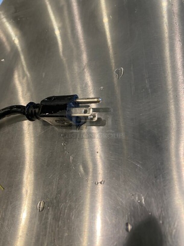 Hoshizaki Commercial Undercounter Ice Maker Machine! On Legs! WORKING WHEN REMOVED! Model: KM115BAJ SN: H00132E 115V 60HZ 1 Phase - Image 7 of 7