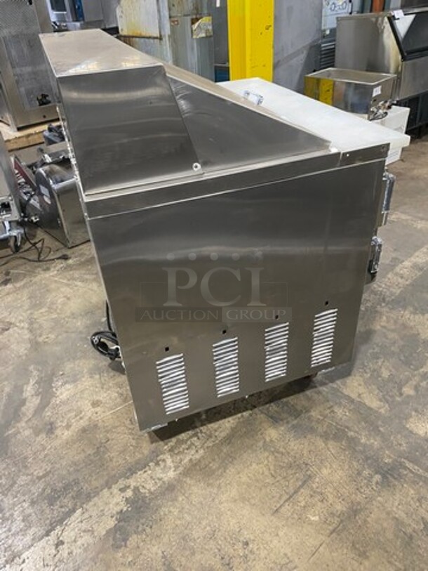 LATE MODEL! 2017 Leader Commercial Refrigerated Sandwich Prep Table! With 2 Door Underneath Storage Space! With Commercial Cutting Board! All Stainless Steel! On Casters! Model: LM36 SN: GA03M0902A 115V 60HZ 1 Phase - Image 3 of 10
