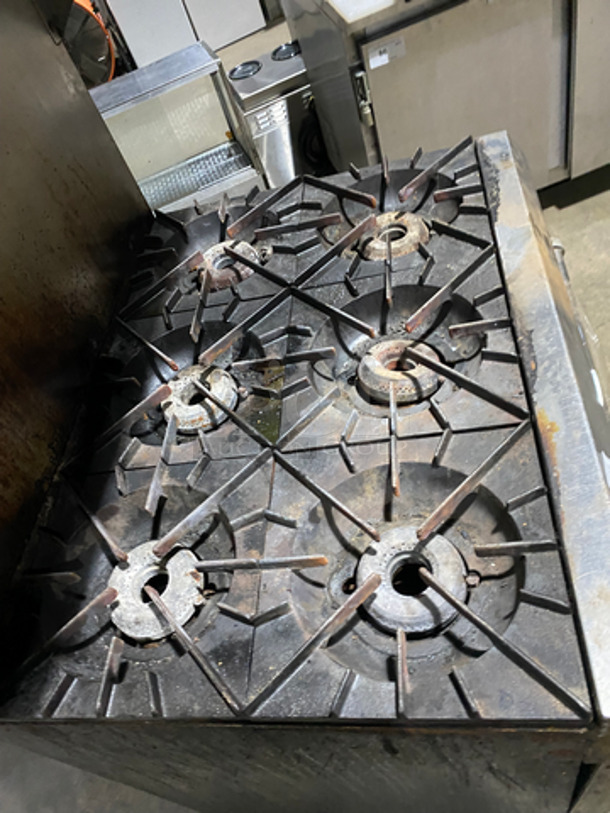 Vulcan Commercial Natural Gas Powered 6 Burner Stove! With Full Size Oven Underneath! Metal Oven Rack! With Raised Back Splash And Salamander Shelf! All Stainless Steel! - Image 5 of 10