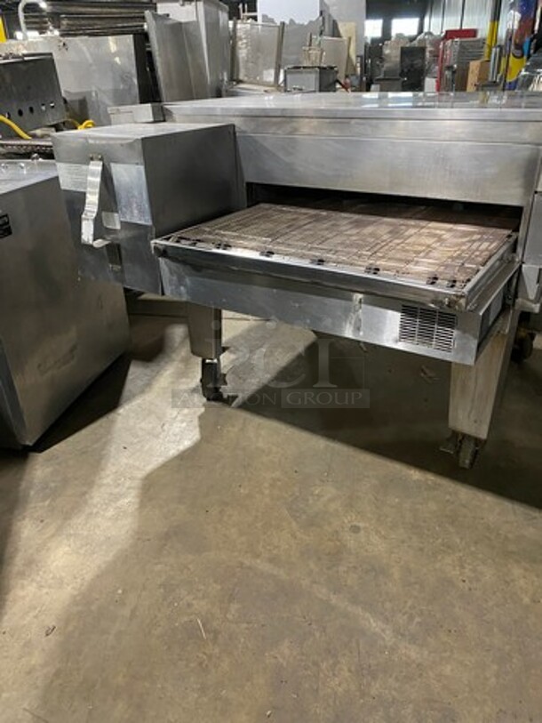Lincoln Commercial Electric Powered Conveyor Pizza Oven! All Stainless Steel! On Casters! Model: 1622 SN: L21263 120/208V 60HZ 3 Phase - Image 2 of 12