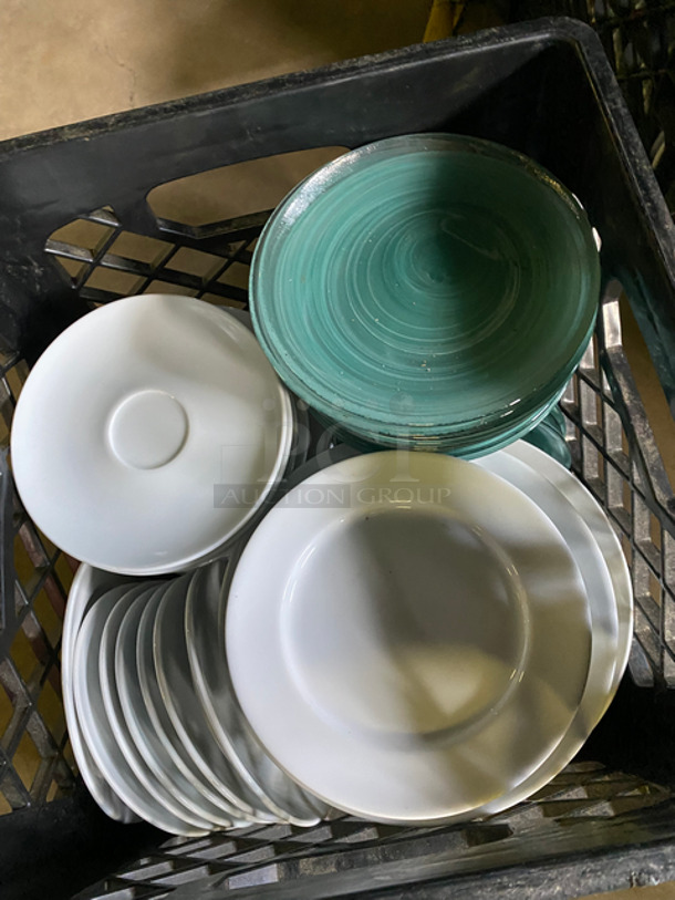 MISCELLANEOUS! Assorted Size And Style Dishware! Includes Black Poly Crates! 3x Your Bid! - Image 3 of 8