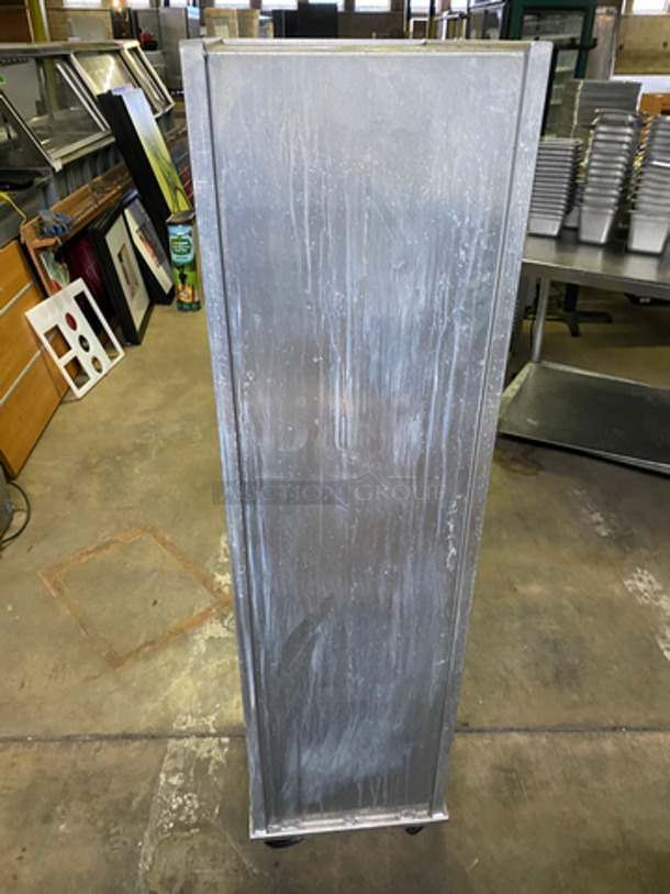 Lockwood Commercial Enclosed Pan Transport Rack! On Casters! - Image 2 of 7