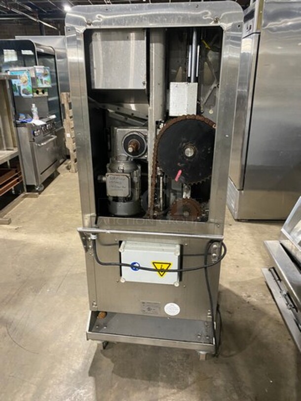 NICE! JUICERNET FRESH'N SQUEEZE MULTI-FRUIT JUICER Juice Machine!  Model 2GENNFJ Serial 83009311 110V/60Hz/1 Phase - Image 3 of 6