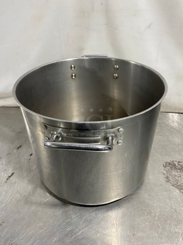 Metal Stock Pot! With Side Handles! - Image 2 of 5