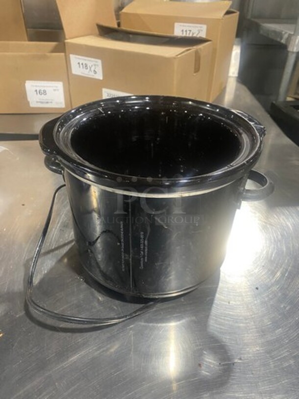 Crock Pot Countertop Slow Cooker! With 3QT Capacity! Model: SCR300B - Image 3 of 11