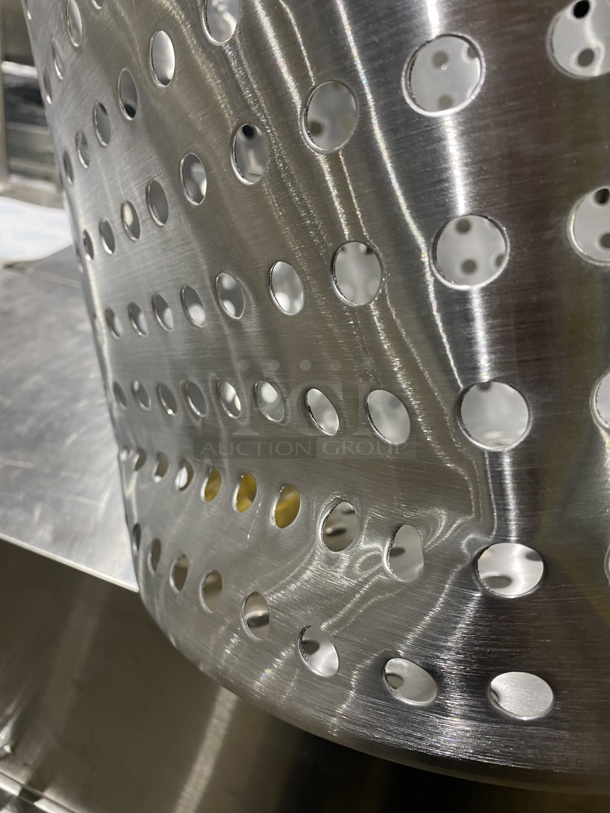 One New Steamer Basket! MODEL: BSK-80! - Image 6 of 7