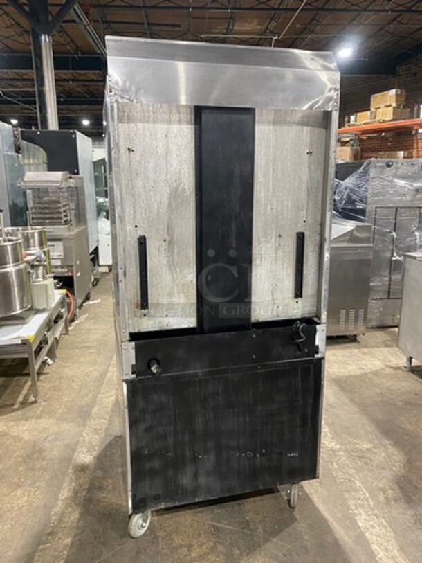 Garland Commercial Natural Gas Powered Upright Double Oven Char Broiler Grill! All Stainless Steel! - Image 3 of 11