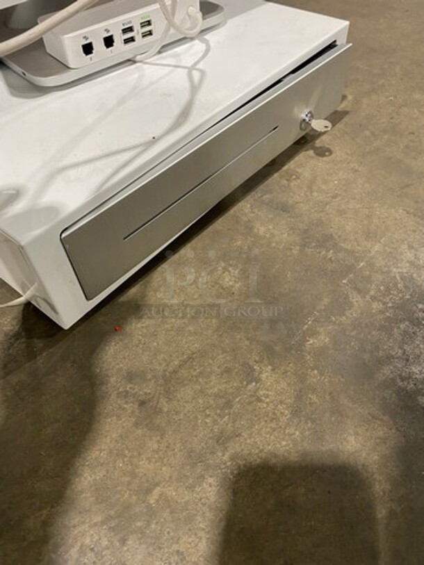 ALL ONE MONEY! Fidelity POS System! With Clover Card Reader! With Cash Box! - Image 5 of 6