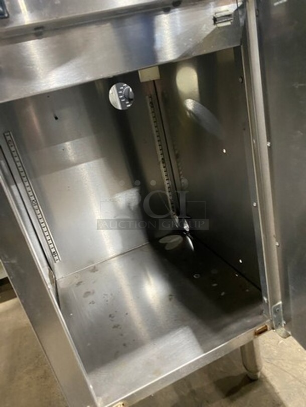 Perlick Under The Counter Drainboard! With Back Splash! With Storage Space Underneath! All Stainless Steel! On Legs! - Image 6 of 7