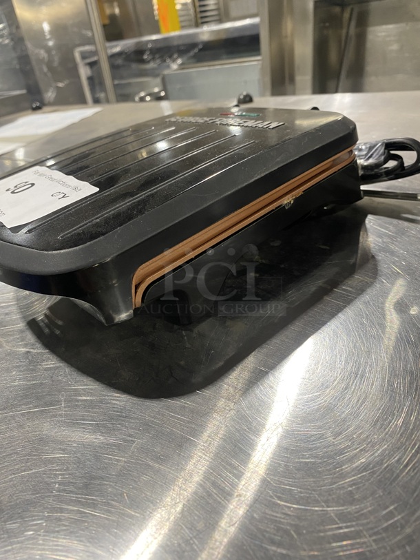 George Foreman Model: GRS040BC 120V! Metal Countertop Grilling Machine. - Image 2 of 7