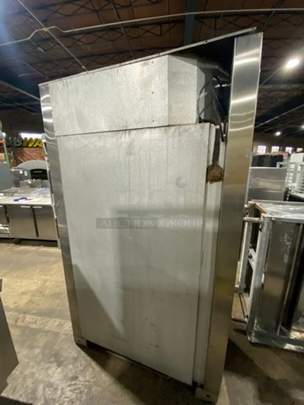 WOW! Traulsen Commercial 2 Door And 2 Drawer Reach In Cooler! With Racks! All Stainless Steel! Model: ERS48DT SN: M655400J92 115V 60HZ 1 Phase - Image 4 of 11