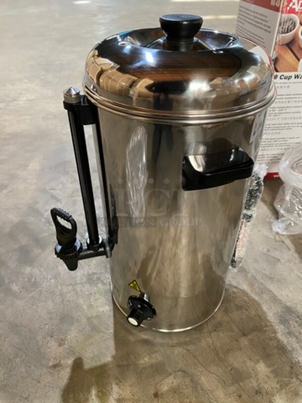 NEW! IN THE BOX! Adcraft Commercial Countertop Water Boiler/ Hot Water Dispenser! 40 Cup Capacity! Stainless Steel! Model: WB40 120V - Image 6 of 11