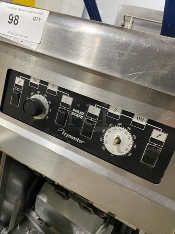 FRYMASTER Commercial Electric Powered Split Bay Deep Fat Fryer! With Metal Frying Baskets! All Stainless Steel! On Casters Model: RE1142SE Serial 1508NA0057 208V/60HZ/3 Phase! - Image 8 of 10