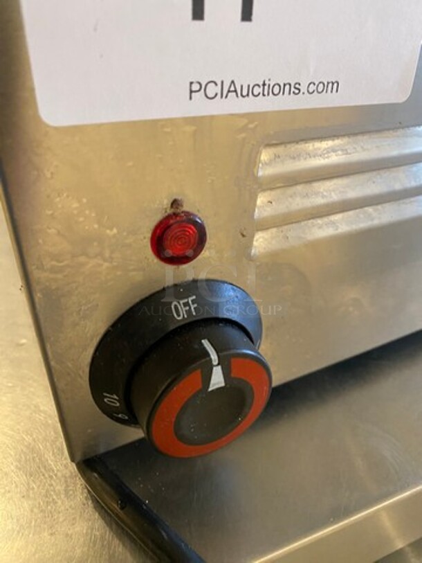 LATE MODEL! 2021 Adcraft Commercial Countertop Single Well Food Warmer! All Stainless Steel! WORKING WHEN REMOVED! Model: FW1200W 120V - Image 6 of 9