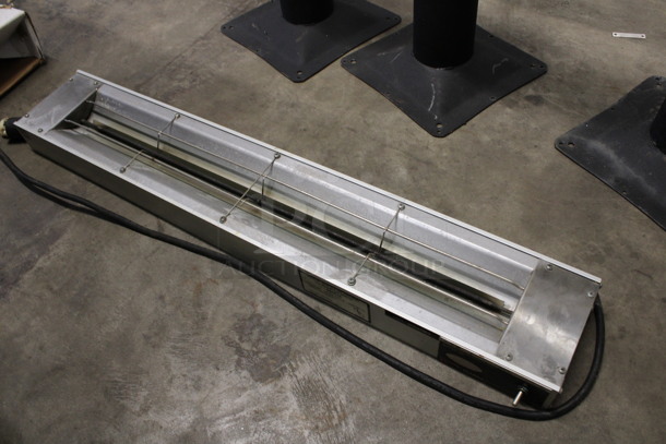 Hatco Model GRAH-36 Metal Commercial Heat Strip. 120 Volts, 1 Phase. 36x6x2.5 