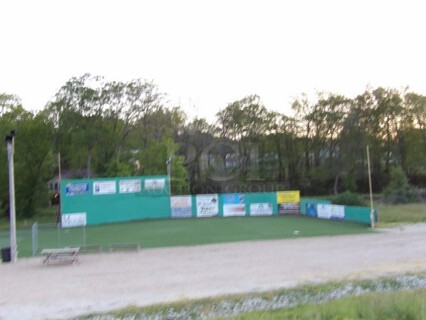 Grand Slam! Right Wall of Ball Field. Treated Lumber. Wall Constructed of Approx. 16- 8x10' on 2x4/2x6/4x4/6x6 Framework.
Sponsor Signs Not Included

BUYER REMOVAL 
**LABOR FOR REMOVAL ADDITIONAL FEE, CONTACT MISSOURI DIVISION FOR LABOR QUOTE OR ADDITIONAL QUESTIONS.