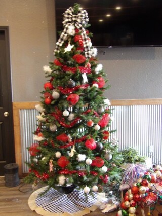 Christmas Tree With Ornaments