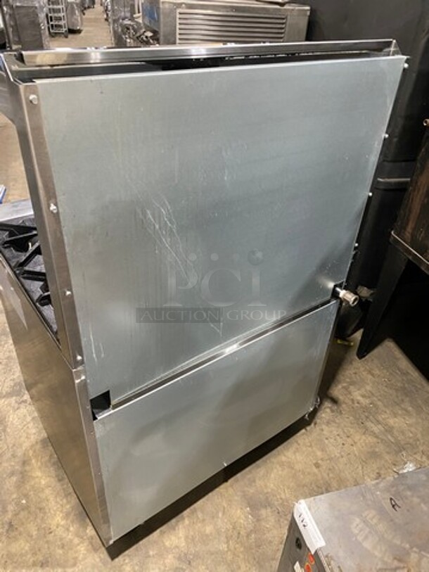 Cook Rite Commercial Natural Gas Powered 6 Burner Stove! With Raised Back Splash And Salamander Shelf! With Oven Underneath! Metal Oven Rack! All Stainless Steel! Model: AGR6B SN: AGR6BAUS100320062400C40001! Working When Removed! - Image 3 of 10