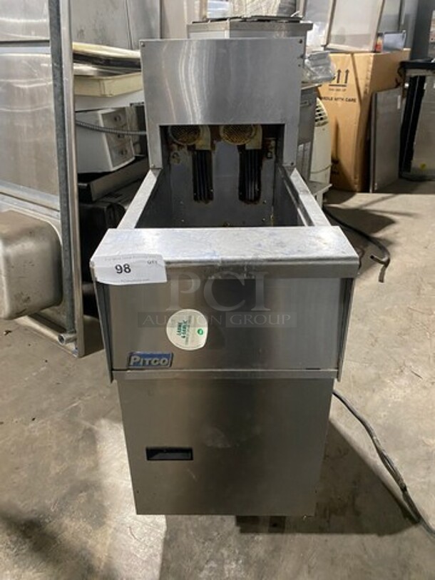Pitco Commercial Electric Powered Crisp-N-Hold/Fry Warmer Dumping Station! With Backsplash! All Stainless Steel! On Legs! Model: PCF14 SN: E17LB077231 120V 60HZ 1 Phase - Image 1 of 8