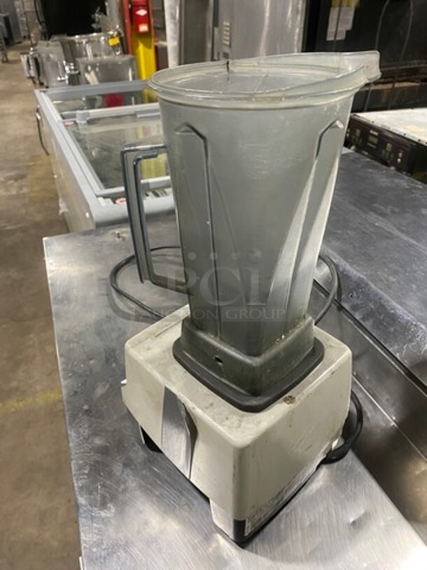 2014 Vitamix Commercial Countertop Blender! Model: VM0100A SN: 001230140107038847 120V - Image 3 of 7