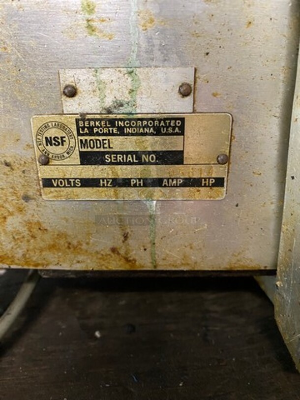 Commercial Countertop Deli/ Meat Slicer! All Stainless Steel! Model: 827 SN: 9775000305614 115V 60HZ 1 Phase - Image 8 of 8