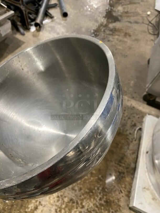 ALL ONE MONEY! Assorted Style And Size Stainless Steel Bowls! - Image 6 of 7