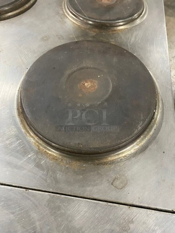 Garland Electric Powered 6 Burner Range! With Full Size Oven Underneath! With Back Splash! All Stainless Steel Body! On Casters! Model: SS686 SN: 0311RF0023 - Image 6 of 11