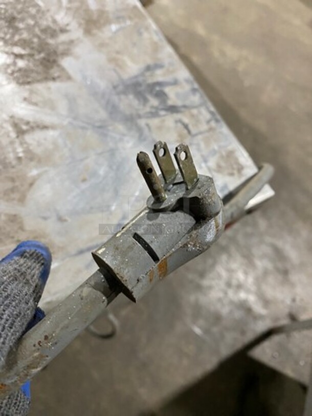 Toastmaster Commercial Electric Powered 2 Drawer Warmer! All Stainless Steel! On Legs! Model: 2DS SN: 7568 115V - Image 8 of 8