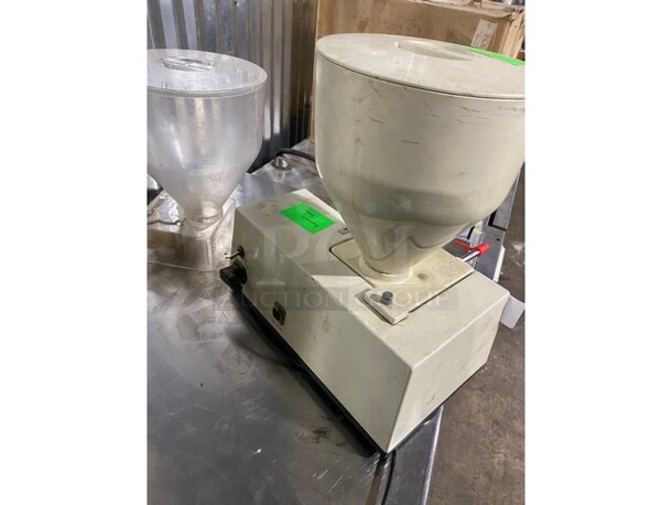 Edhard Commercial Countertop Donut/Pastry Filler! Model MK Serial 17464! 115V! - Image 3 of 8