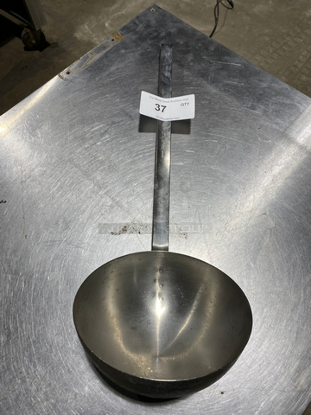 Large Stainless Steel Ladle/ Dipper! With Hooked Handle!