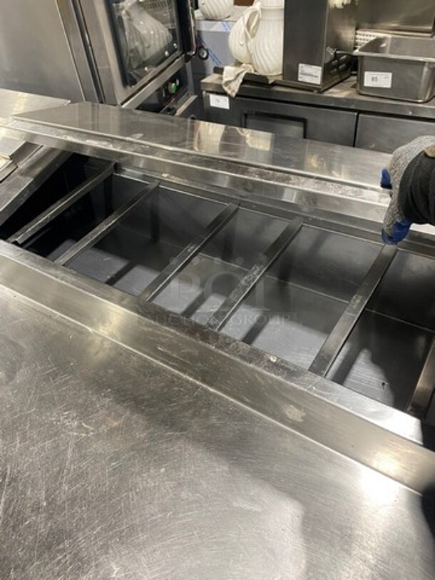 Randell Commercial Refrigerated Pizza Prep Table! With 4 Drawer & Single Door Refrigerated Storage Space Underneath! All Stainless Steel! Model 8383N Serial W27312911! 115V 1Phase! On Casters! - Image 5 of 12