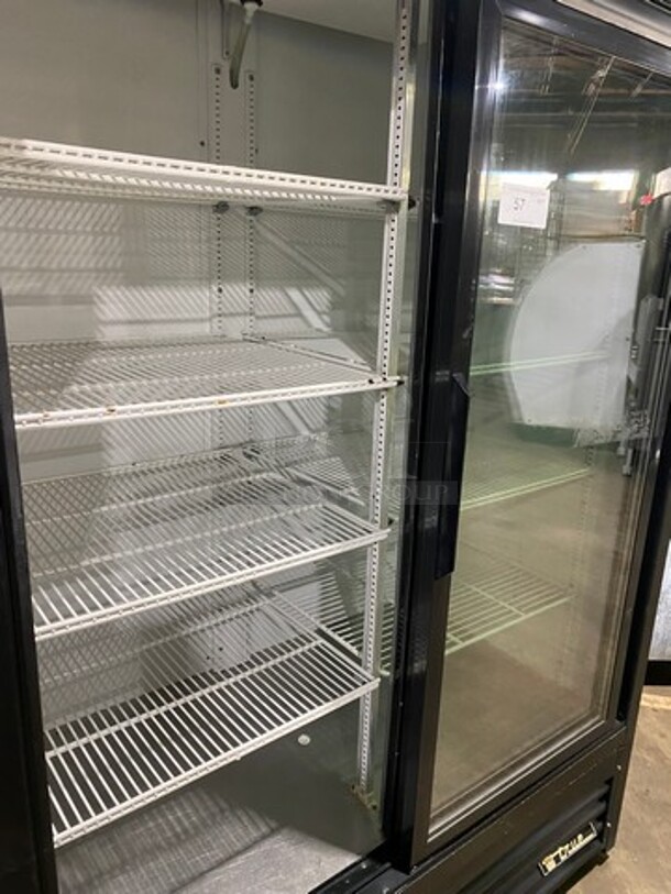 True Commercial 2 Door Reach In Cooler Merchandiser! With View Through Doors! With Poly Coated Racks! Model: GDM45EMLD SN: 7508645 115V 60HZ 1 Phase - Image 5 of 9