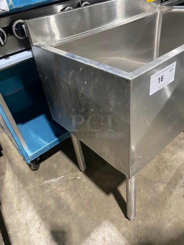 Commercial Undercounter Ice Bin! With Back Splash! Solid Stainless Steel! On Legs! - Image 2 of 5