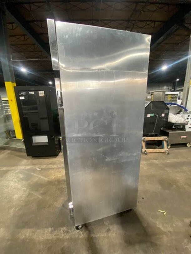 Continental Commercial Single Door Reach In Freezer! All Stainless Steel! On Casters! Model: 1FE SN: 14866386 115V 60HZ 1 Phase - Image 4 of 9
