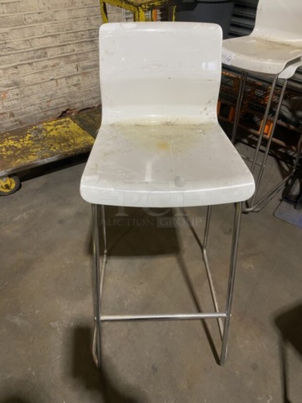White Poly Counter Height Bar Stools! 4 X  Your Bid!  - Image 2 of 5