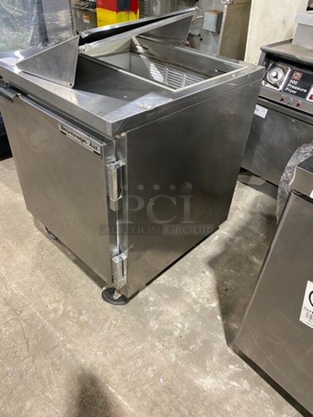 Beverage Air Commercial Refrigerated Sandwich Prep Table! With Single Door Storage Space Underneath! All Stainless Steel! On Casters! Model: SP27 115V 60HZ 1 Phase - Image 7 of 9