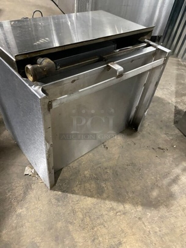 Jade Commercial Countertop Natural Gas Powered Cheese Melter! All Stainless Steel! - Image 4 of 7