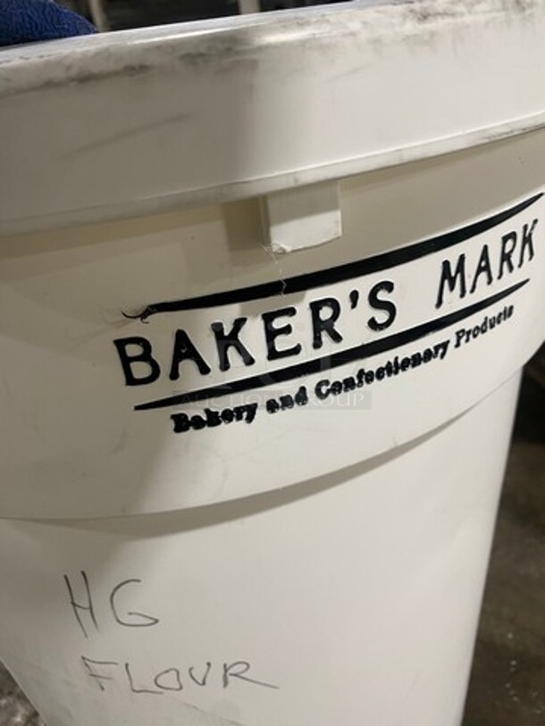 Bakers Mark White Poly Bulk Ingredient Bin! With Lid! On Dolly! - Image 6 of 6