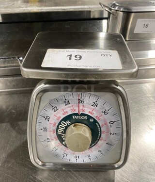Taylor Stainless Steel Commercial Countertop 32 oz Food Portioning Scale! MODEL T32
