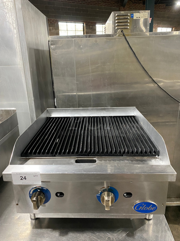 NICE! Globe Natural Gas Powered Countertop Char Broiler Grill! With Back And Side Splashes! All Stainless Steel! On Legs!