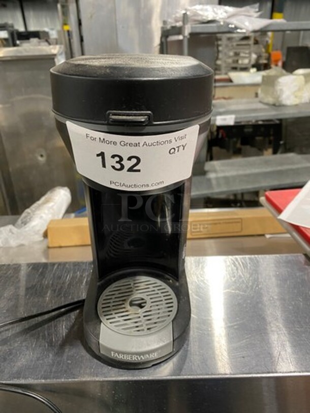 Farberware Countertop K Cup Coffee Maker! Model: 201762 120V
