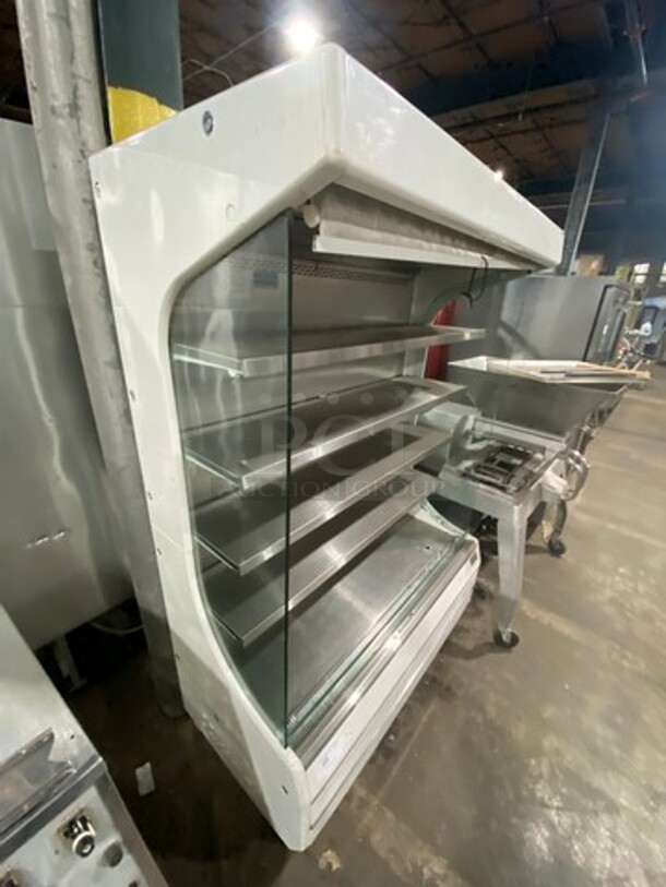 Turbo Air Commercial Refrigerated Grab-N-Go Open Case Merchandiser! With View Through Sides! With Front Cover! Model: TOM50W SN: OM50011005 120V 60HZ 1 Phase - Image 2 of 10