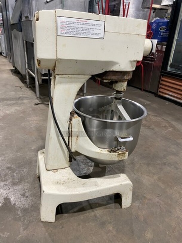 Berkel Commercial 20QT Planetary Mixer! With Mixing Bowl! With Paddle Attachment! Model: BX20 SN: 9251100101947 115V 60HZ 1 Phase - Image 4 of 9