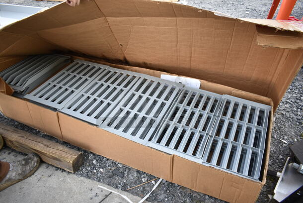 BRAND NEW SCRATCH AND DENT! Box of Cambro Poly Shelf Pieces. - Image 1 of 3