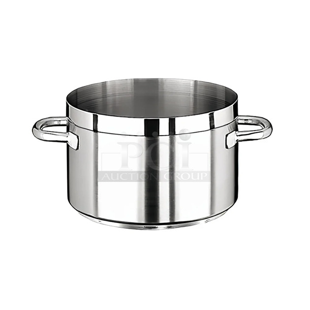 BRAND NEW SCRATCH AND DENT! Vollrath Paderno 11107-40 32 1/2 qt Stainless Sauce Pot - 15 3/4" x 9 5/8" - Image 1 of 5