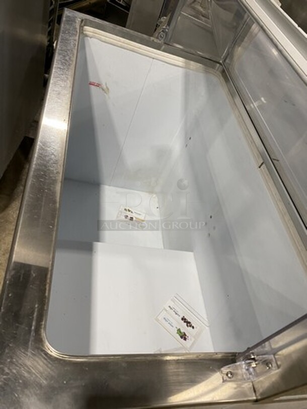 Global Refrigeration Ice Cream Dipping Cabinet! With Closing Back Lid! 115V  1Phase!  - Image 5 of 8
