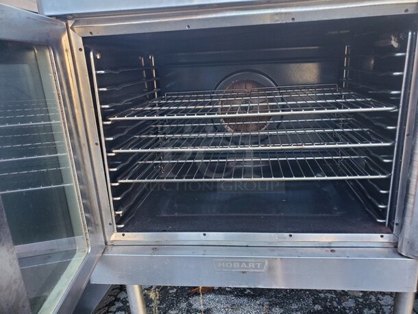 Hobart Natural Gas Full Size Single Deck Convection  38X36X55 (missing one Knob) on legs!! - Image 7 of 9