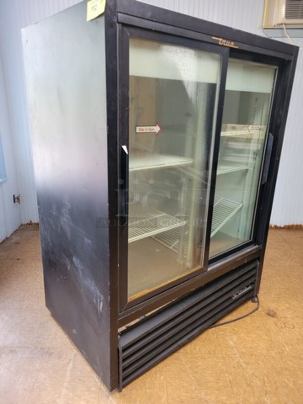 True GDM-41C 2-Glass Sliding Door Merchandiser Refrigerator! - Image 2 of 5